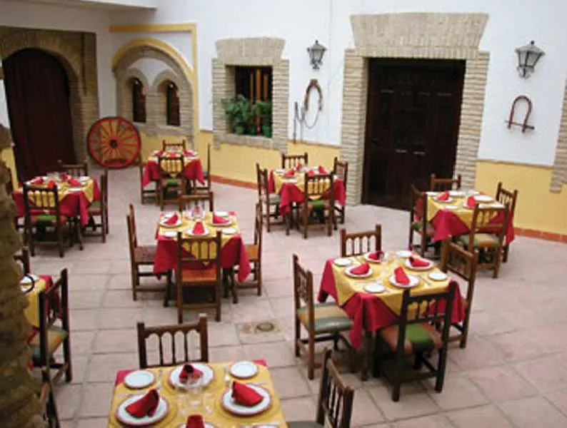 Hostal El Triunfo Cordoba Guest house