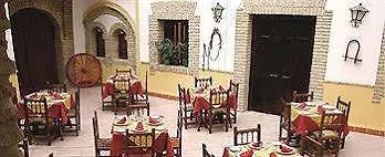 Hostal El Triunfo Cordoba Guest house